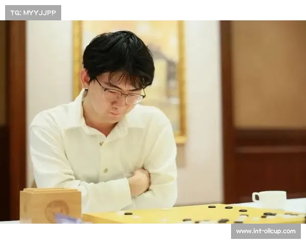围棋冠军丁浩自律沉稳，被誉为中国围棋新一代领军人