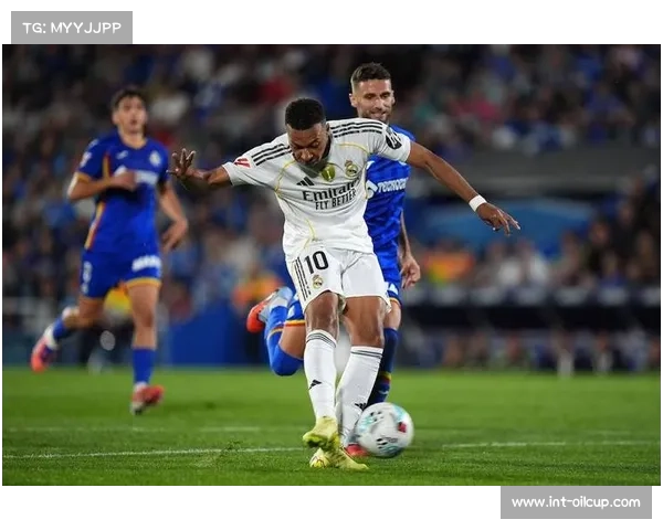 皇马1-1赫罗纳遭遇联赛三连平 姆巴佩点射难救主失榜首