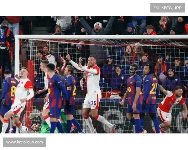 费兰-托雷斯缺阵布拉格之战，巴萨欧冠前景蒙阴影